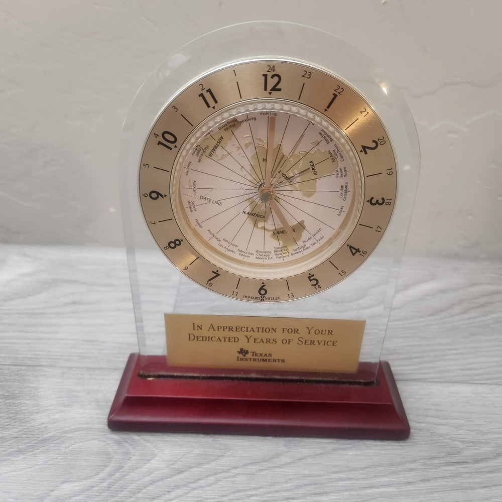Howard Miller World Time Desk Clock Gold Map Texas Instruments‎ Award Mahogany